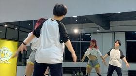 国产情侣超甜视频,国产情侣甜蜜视频集锦-第1张图片-日韩中文字幕不卡