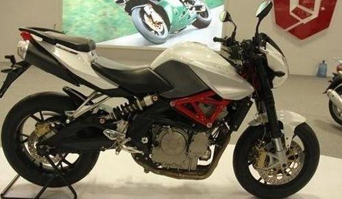 国产4缸街车视频-第1张图片-日韩中文字幕不卡